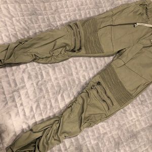 ARMY GREEN STRETCHY CALF JOGGER JEANS WITH ZIPPERS